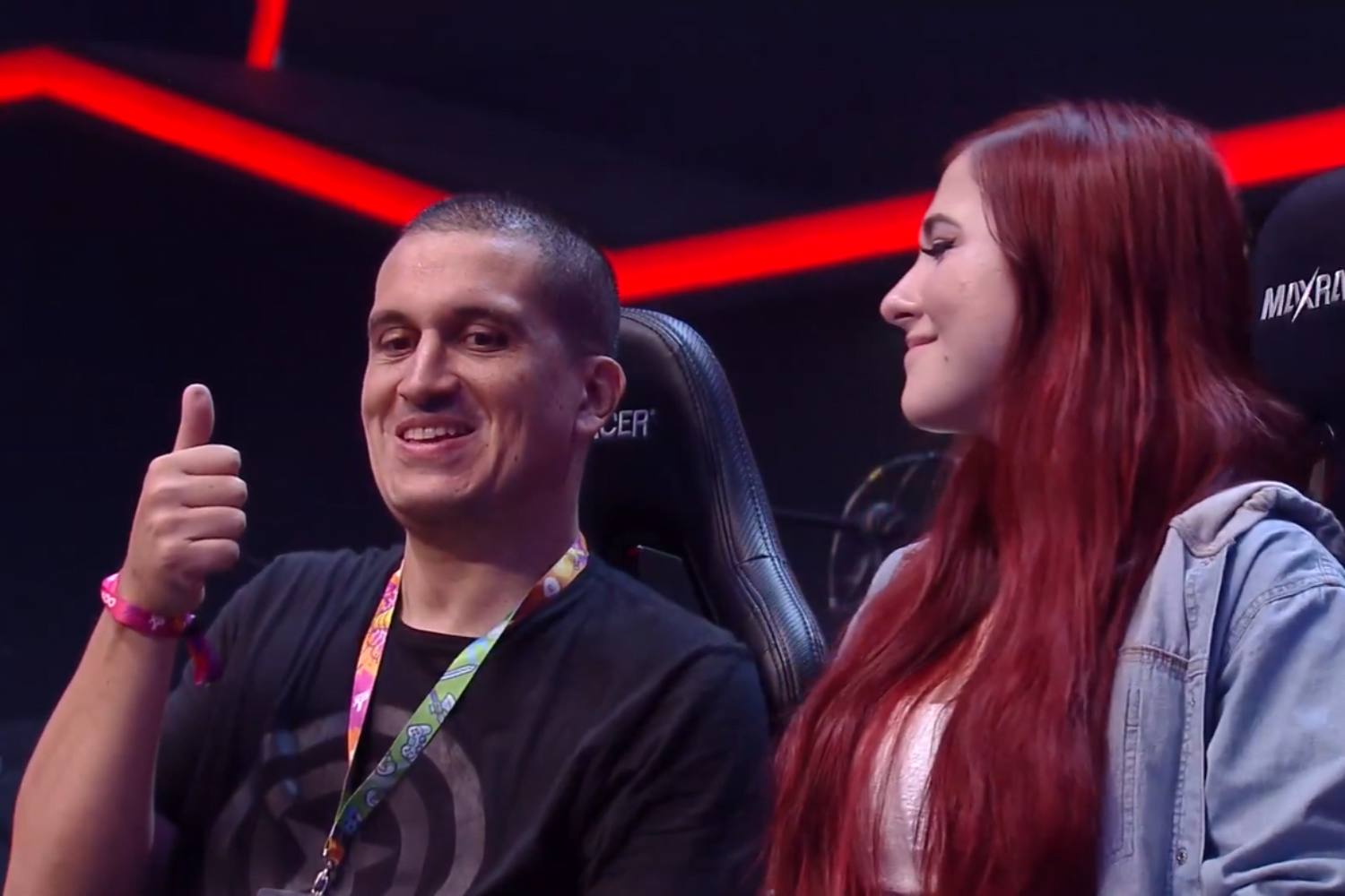 Gaveta com Diana Zambrozuski na Copa de Crash Bandicoot na Game XP