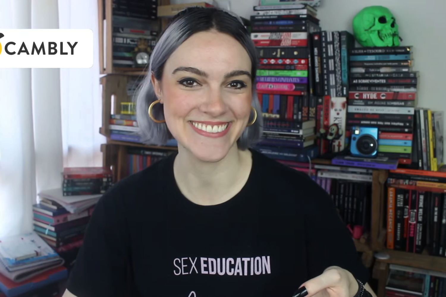 Case| Belle Hendges anuncia um desconto no Cambly