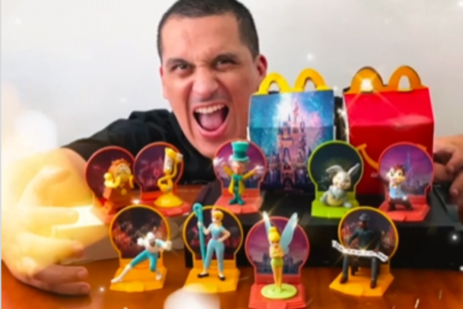 Gaveta em celebração a Disney com Mc Donald's