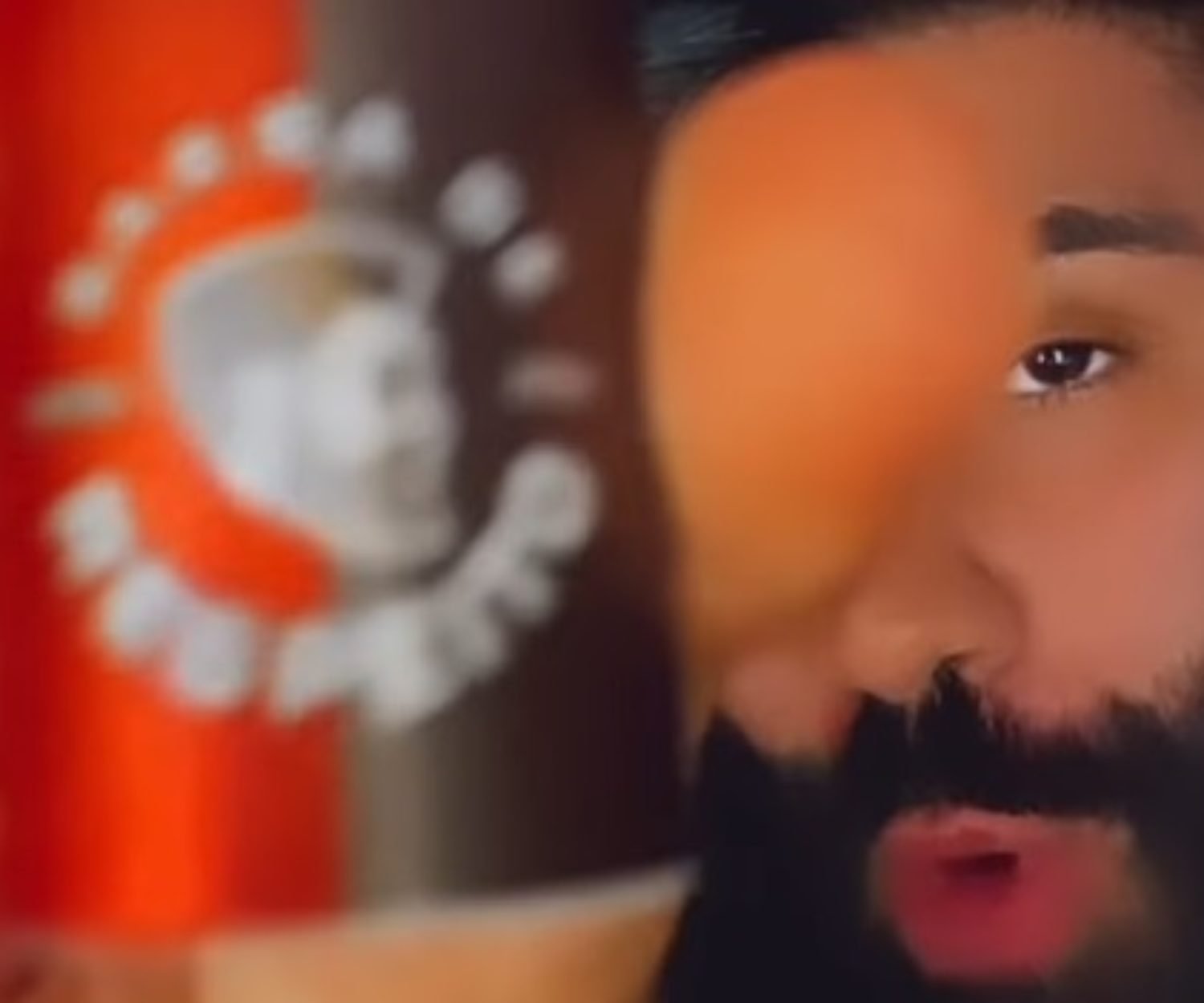 Breno em campanha para Barba de Respeito